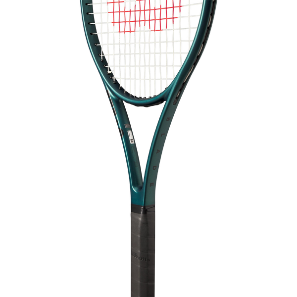 Wilson Blade 104 V9 2024